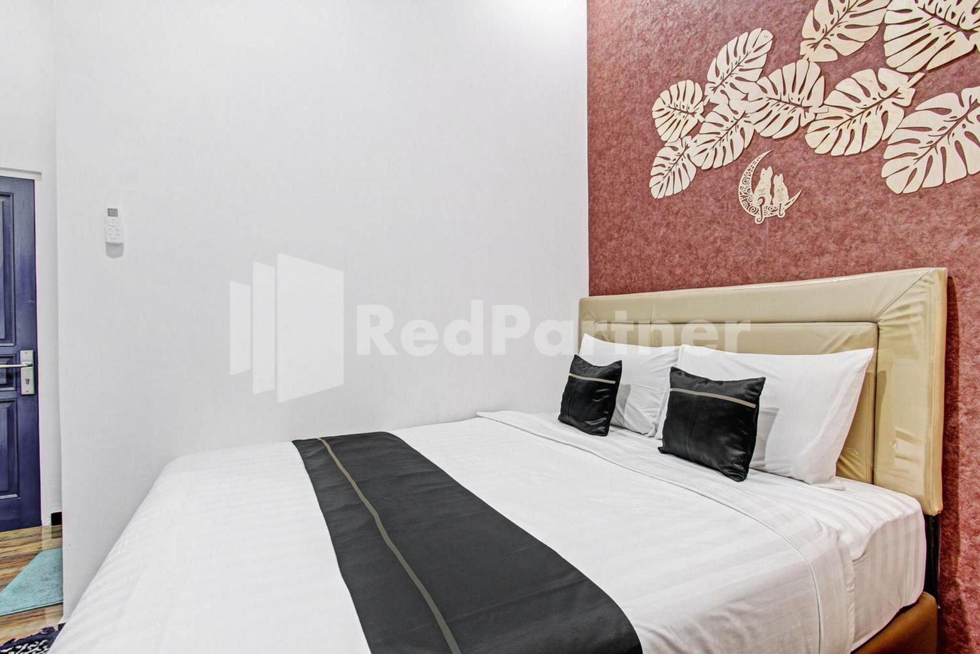 فندق House N Coffee 55 Temanggung Redpartner المظهر الخارجي الصورة