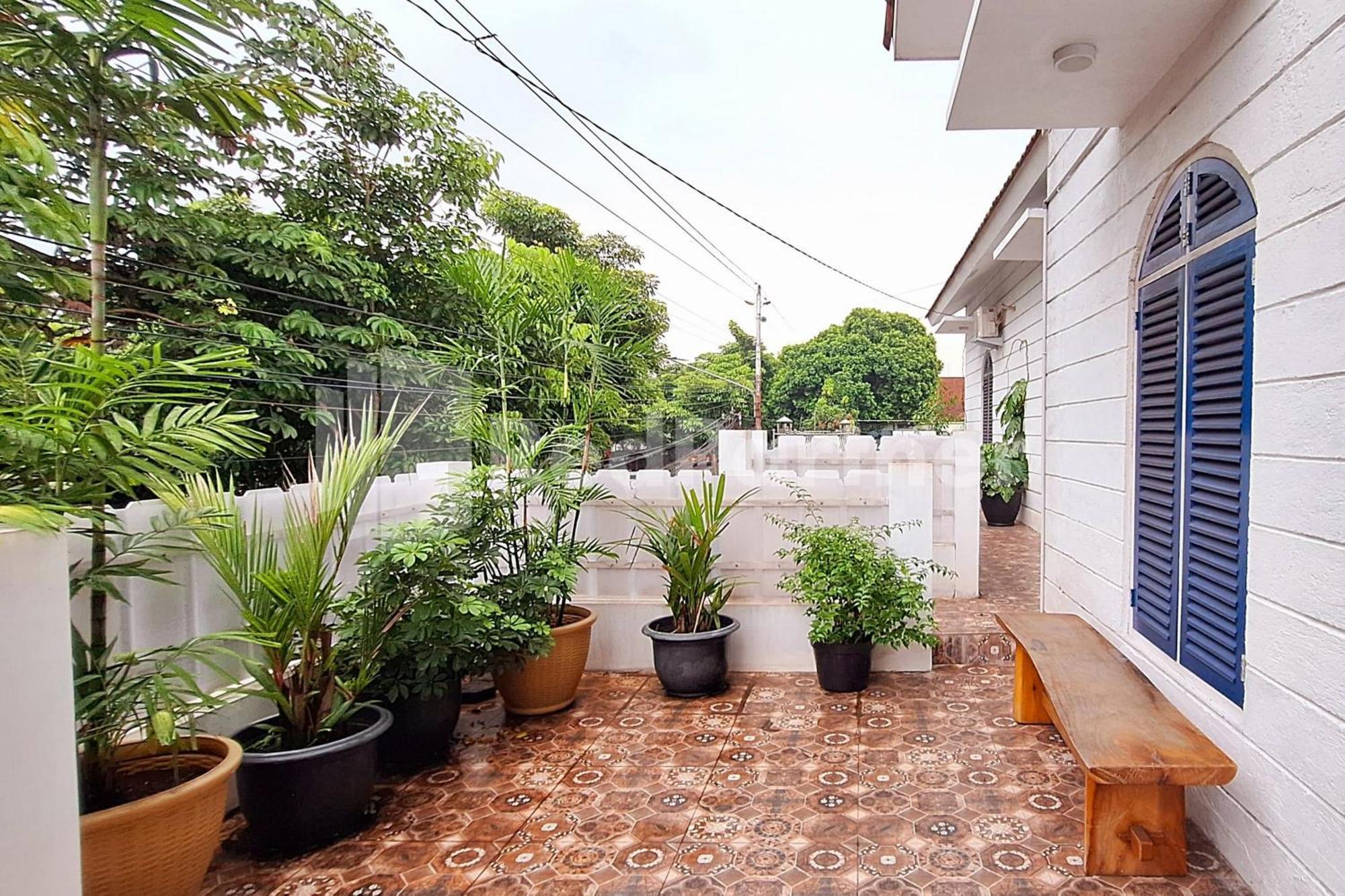 فندق House N Coffee 55 Temanggung Redpartner المظهر الخارجي الصورة